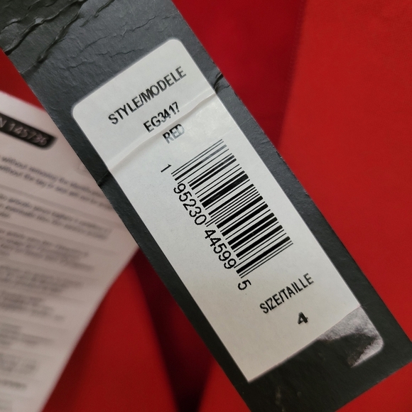 Badgley Mischka Ponte Scuba Dress With Back Slit & Petal Sleeve NWT - Picture 7 of 11